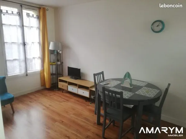 Studio 1 pièce 31 m²