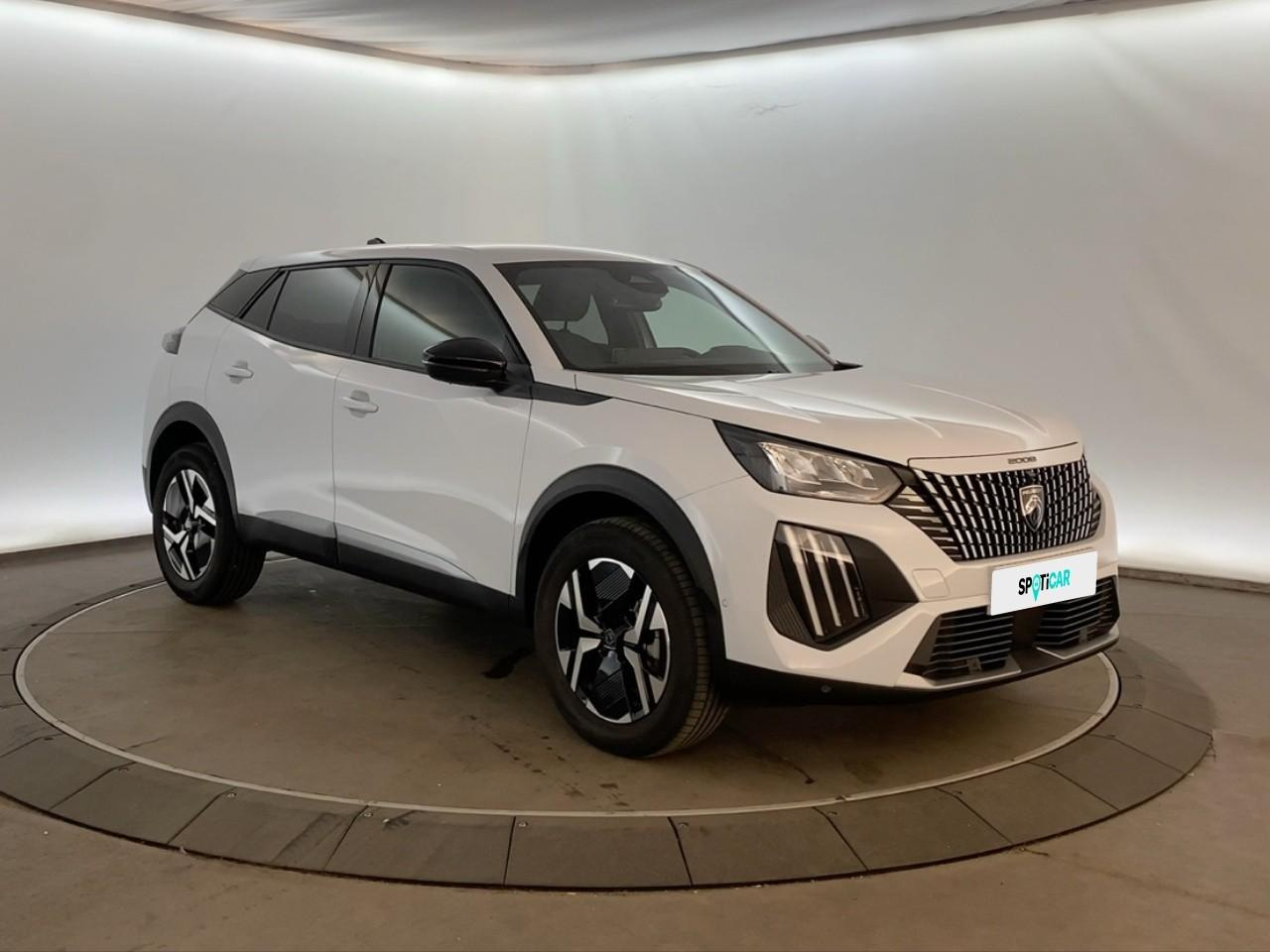 Peugeot 2008 hybrid 145 ch e-dcs6 allure — photo 3