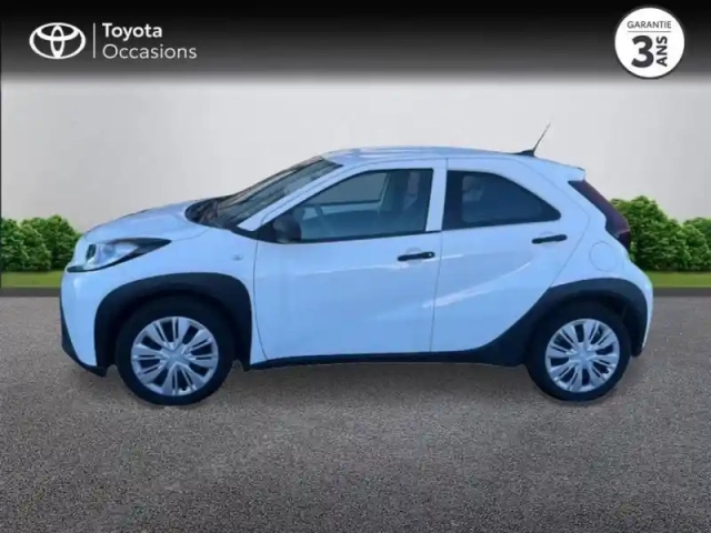 Toyota Aygo X 1.0 vvt-i 72ch active business my23 — photo 3