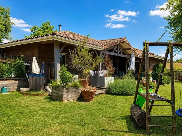 Maison 6 pièces 141 m²