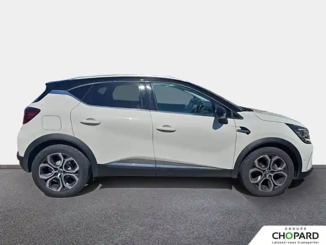 Renault Captur blue dci 115 edc — photo 4