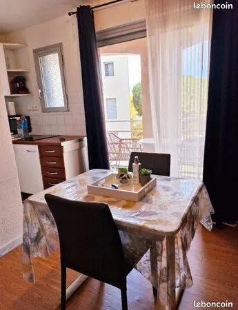 Location studio meublé Agde