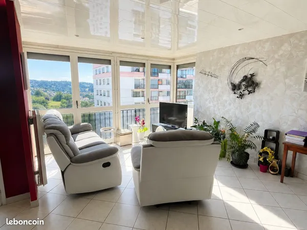 Appartement 4 pièces 84 m²