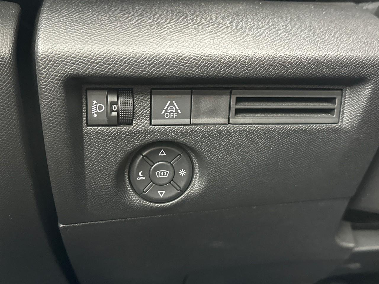 Citroën C4 puretech 130 s&s eat8 shine pack — photo 16