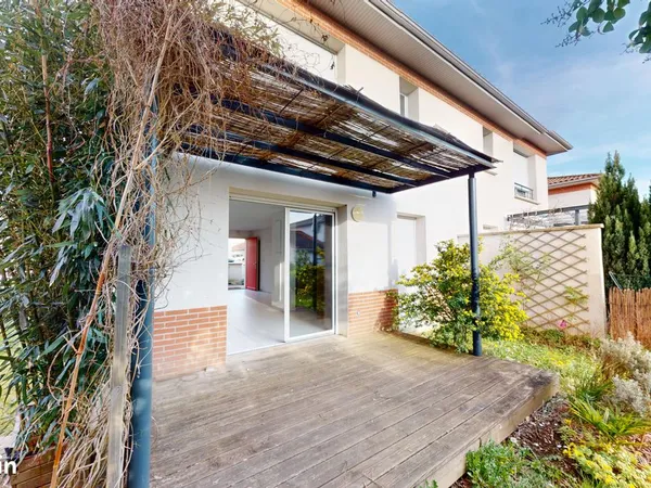Maison T4 DUPLEX avec jardin et garage