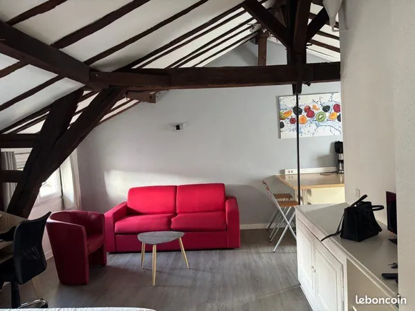 Loue appartement meublé