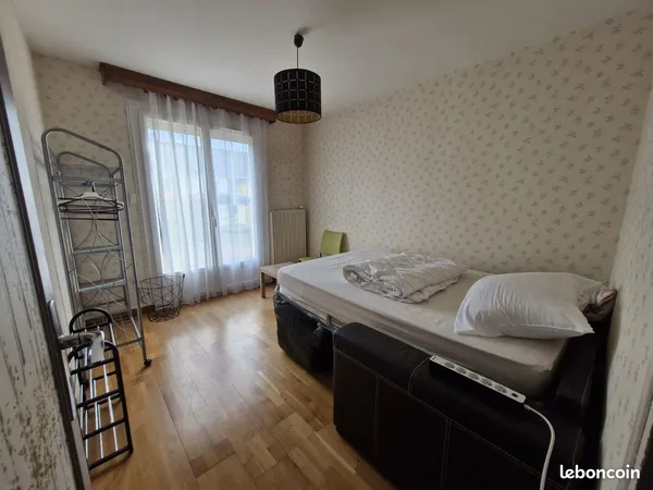 Location chambre meublée 400 TTC- ANGERS