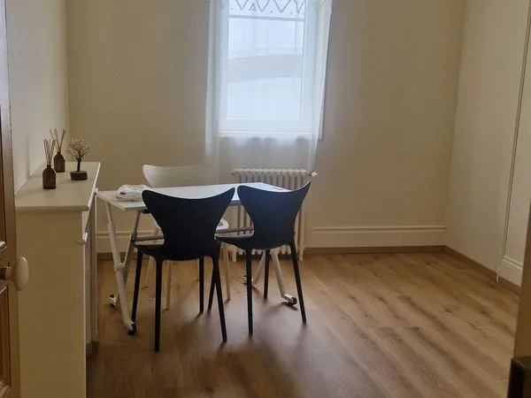 Bureau 15m² tout inclus