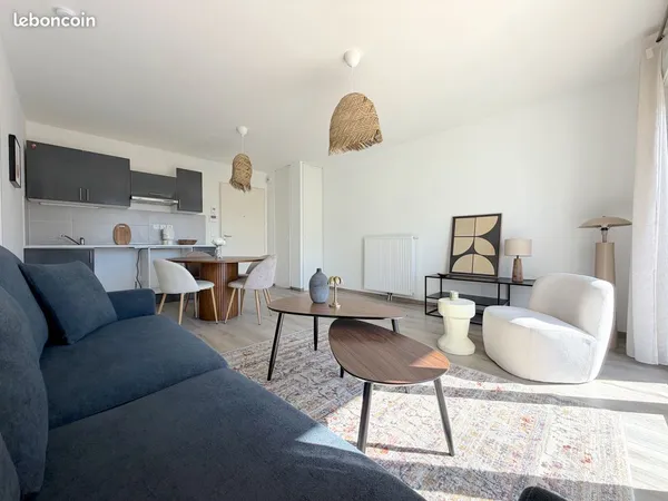 SAINT AUGUSTIN - Appartement 2018 T2 de 42m2 + BALCON 4,2m2 SUD + PARKING SOUTERRAIN - 1er et DERNIE