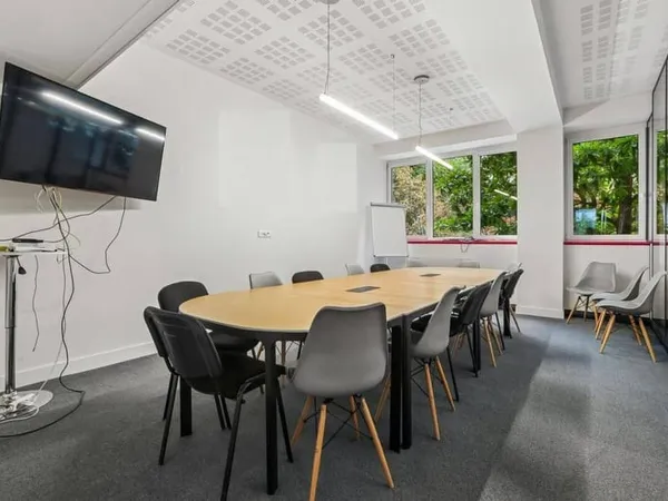 Bureau 445 m²