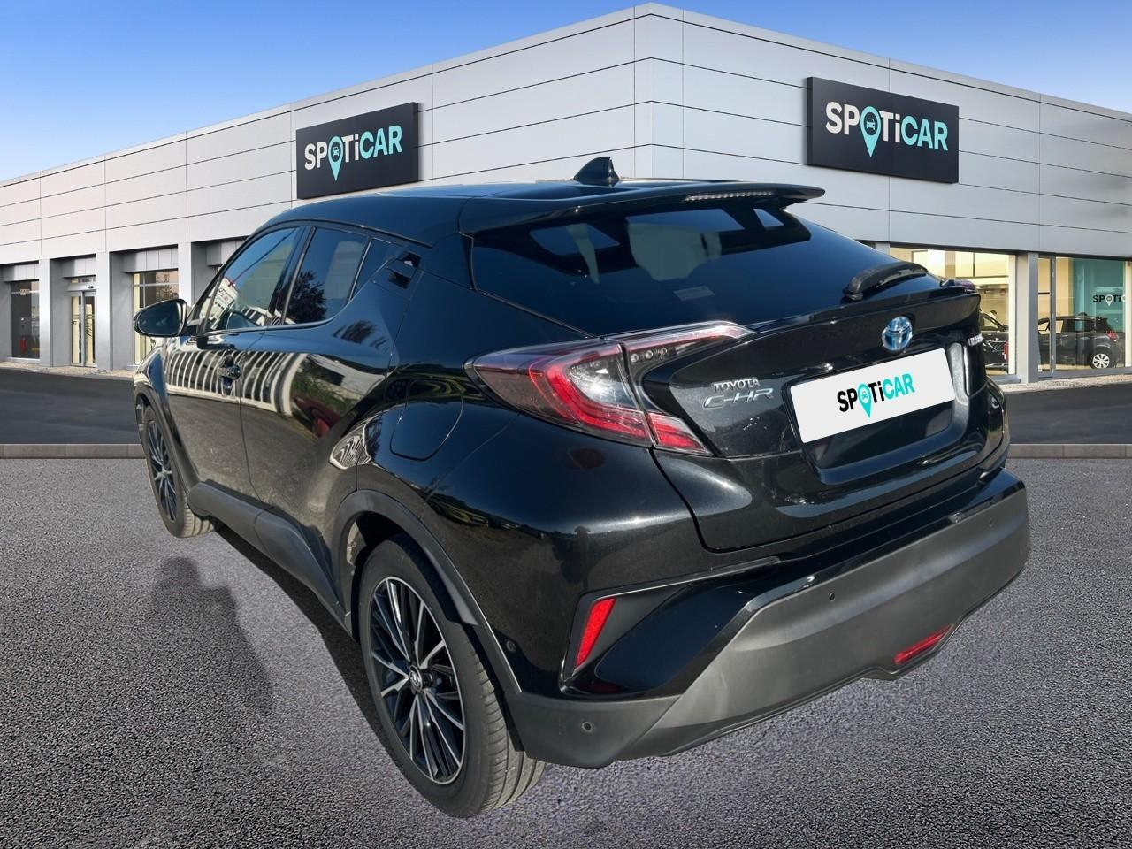 Toyota C-Hr 122h distinctive 2wd e-cvt — photo 7