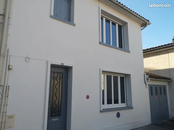 L'houmeau - Maison de ville T3 Bis, jardin et garage
