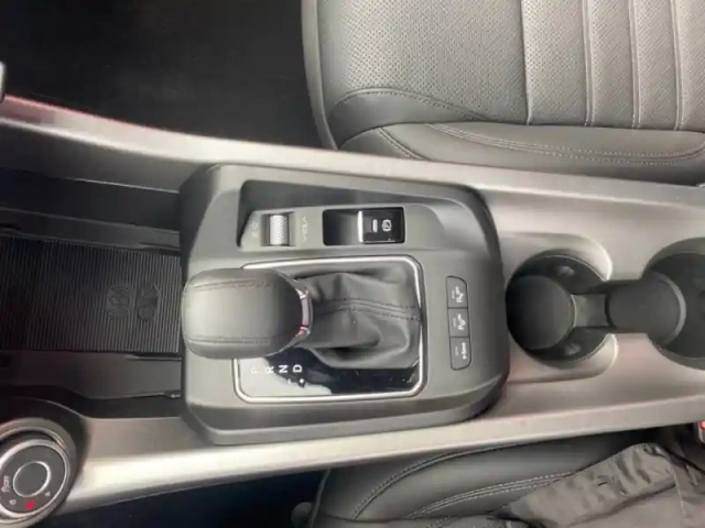 Alfa Romeo Tonale 1.3 phev 280ch sprint at6 e-q4 — photo 14