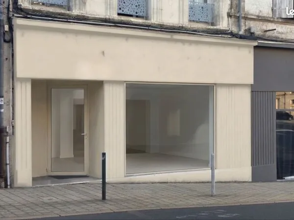 Loue local ou magasin centre ville Angoulême