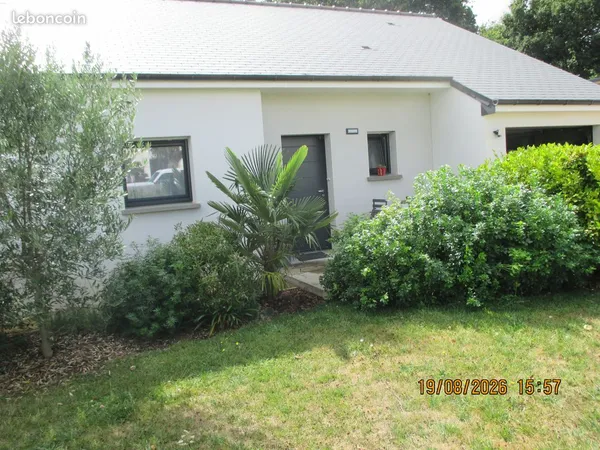 Pavillon plain pied de 82m2 de 2023, 2chambres, garage de 18m2, jardin paysagé de 567m2, DPE- AA