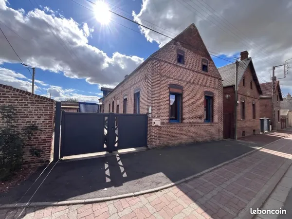 Maison 4 pièces 146 m²