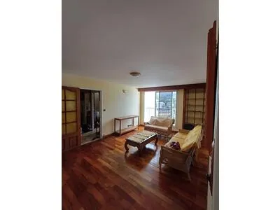 Appartement T3/4 meublé en Centre-ville de St Denis