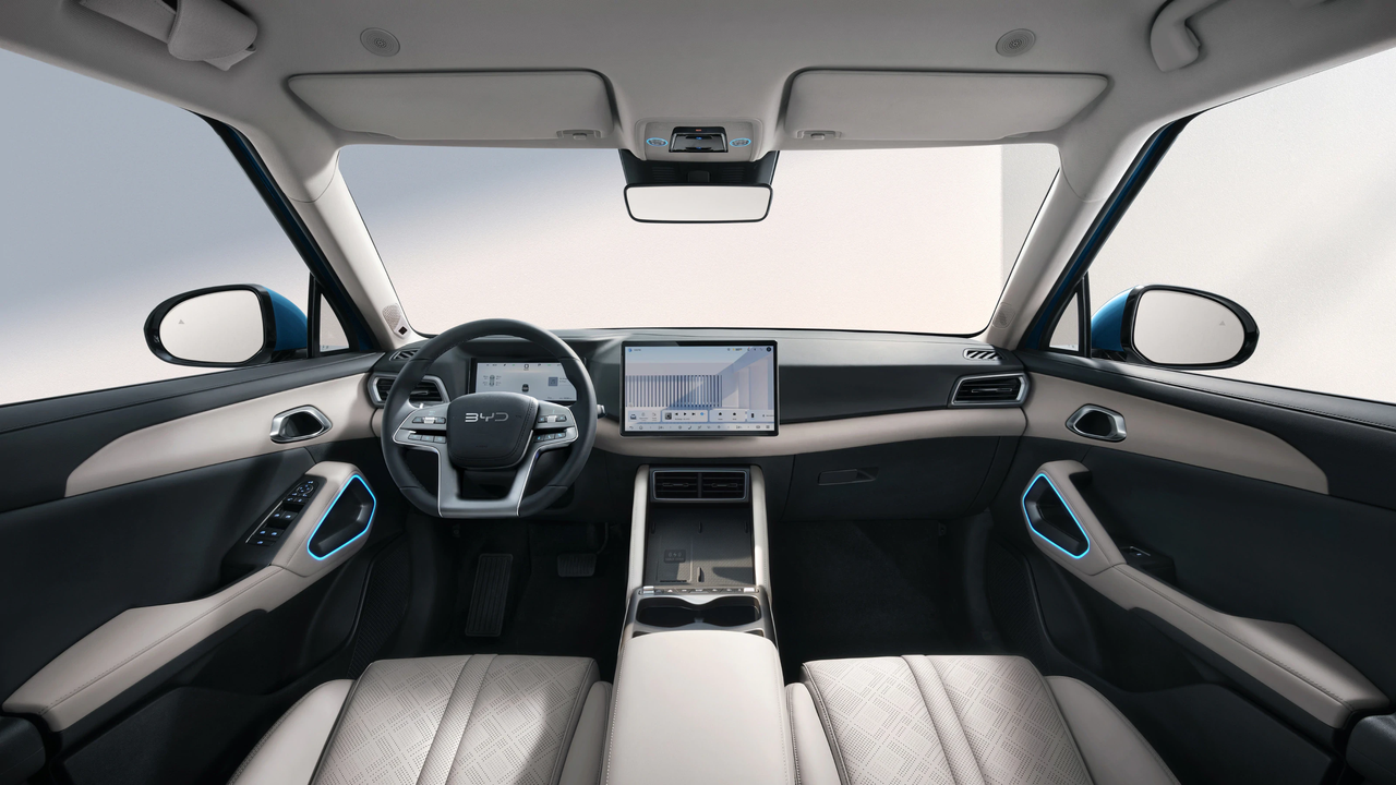 BYD Atto 2 1.5 DM-i — photo 5
