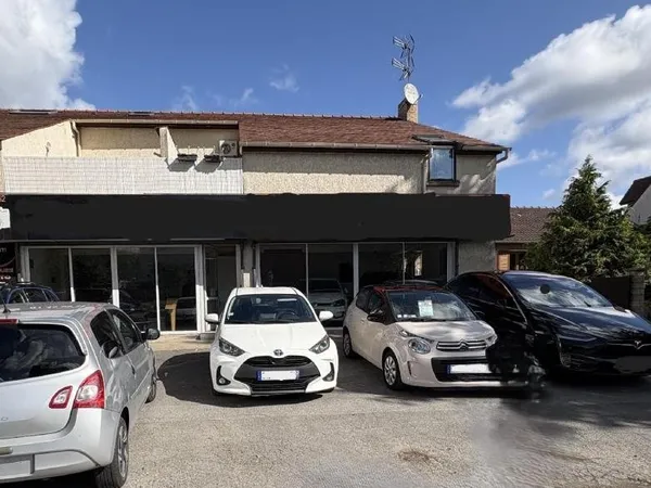 Local commercial
