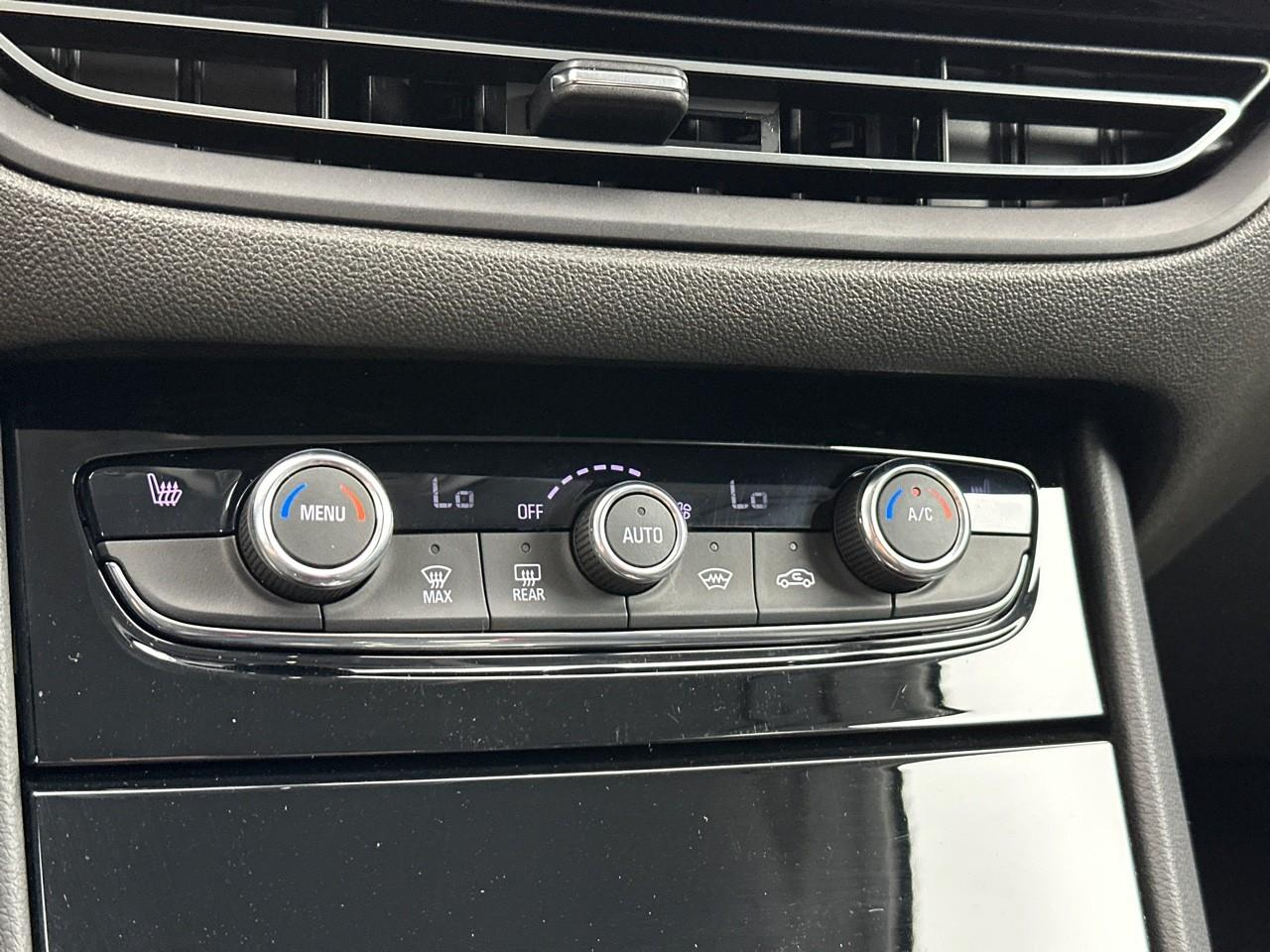 Opel Grandland 1.2 turbo 130 ch bva8 ultimate — photo 27