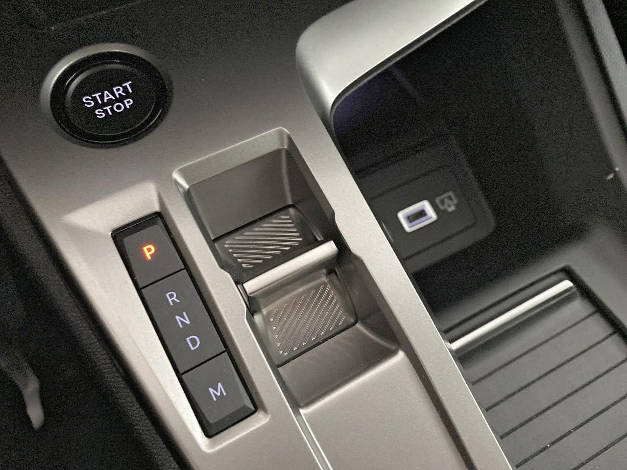 Peugeot 308 hybrid 145 e-dcs6 allure — photo 15