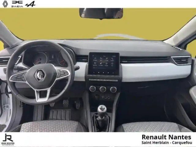 Renault Clio 1.0 tce 90ch evolution — photo 2