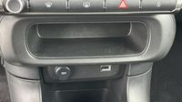 Citroen C3 1.2 PureTech 83ch S&S Shine — photo 15