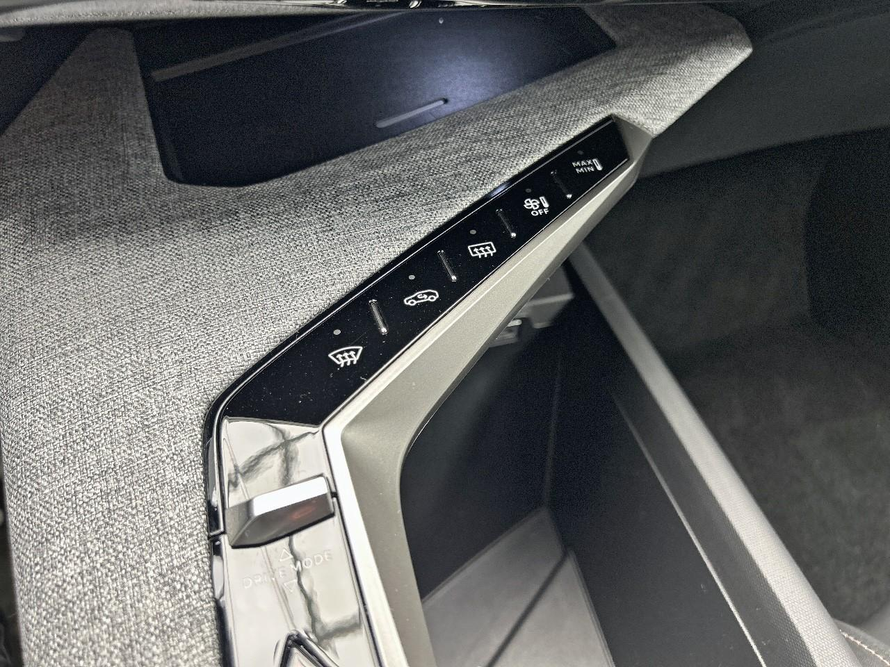 Peugeot 3008 hybrid 145 e-dcs6 allure — photo 26