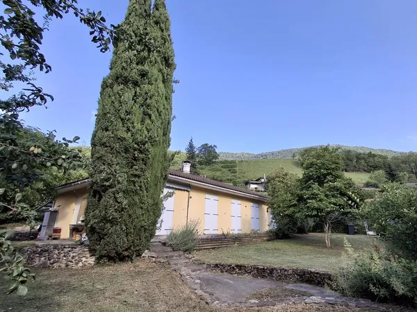 Maison plain-pied 103 m2 - 325000 Euros