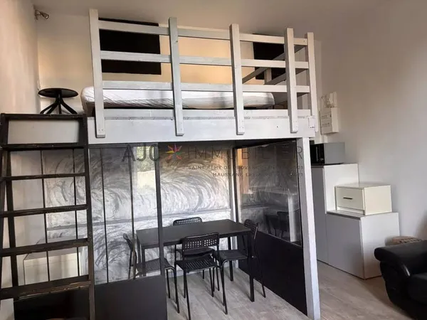 Studio 2 pièces 31 m²
