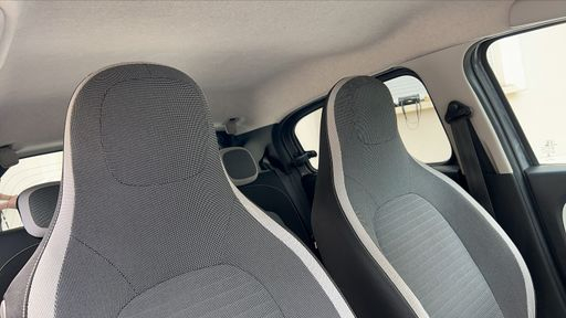 Renault Twingo 0.9 TCe 90 - Limited – 2017 – 75596 km – Essence – Boîte Manuelle — photo 26