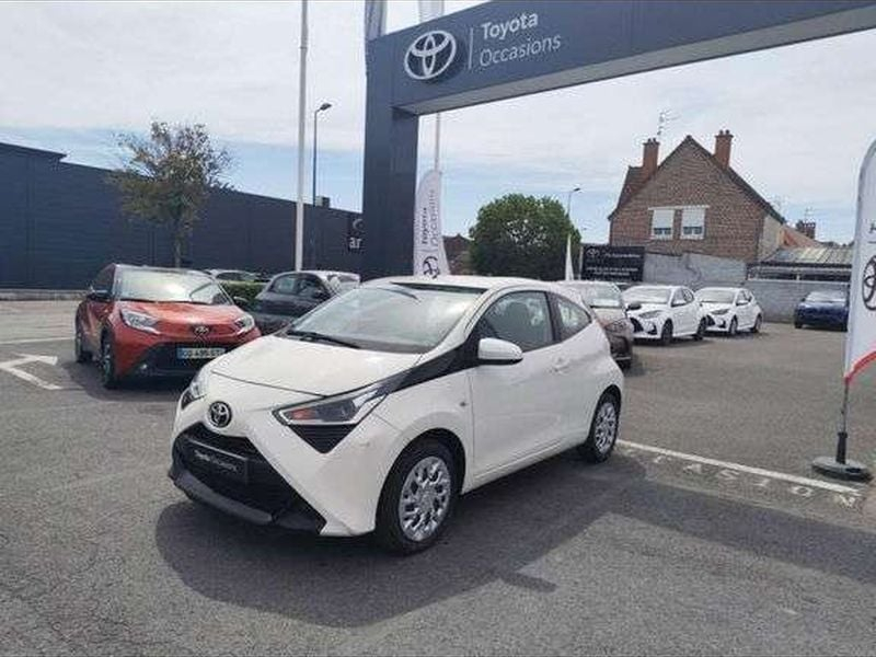 Toyota AYGO Toyota Aygo 1.0 VVT-i 72ch x-play 3p — photo 1