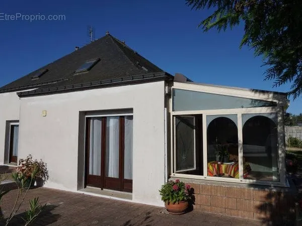 Ensemble immobilier de 4 appartements