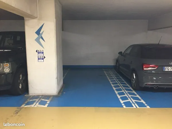 Parking sécurisé -1 - Espace Méditerranée - Perpignan centre
