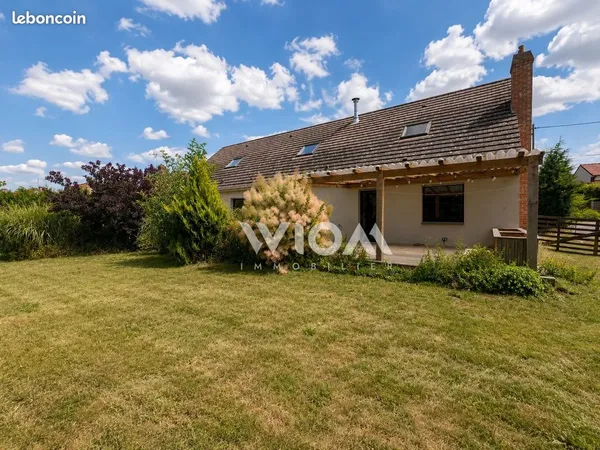 Pavillon 6 pièces 217 m²
