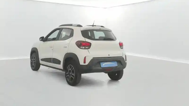 Dacia Spring — photo 3