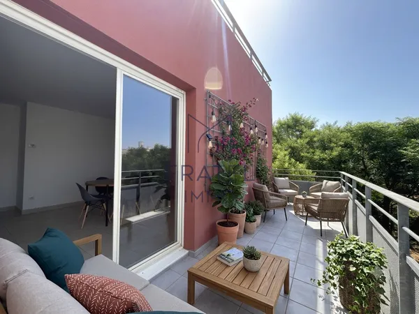 Coup de coeur T3 avec terrasse et place de parking PMR Ova