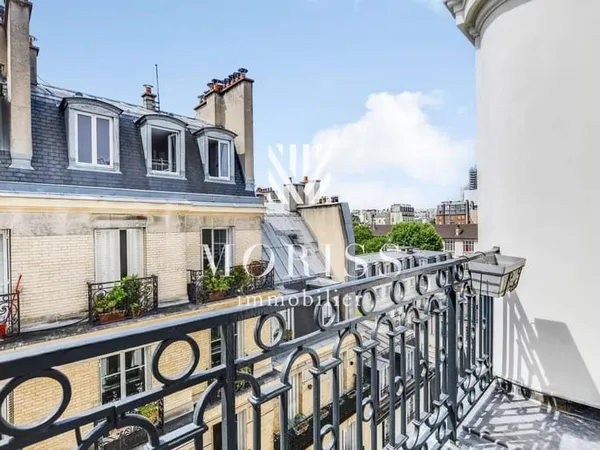 Appartement 5 pièces 136 m²