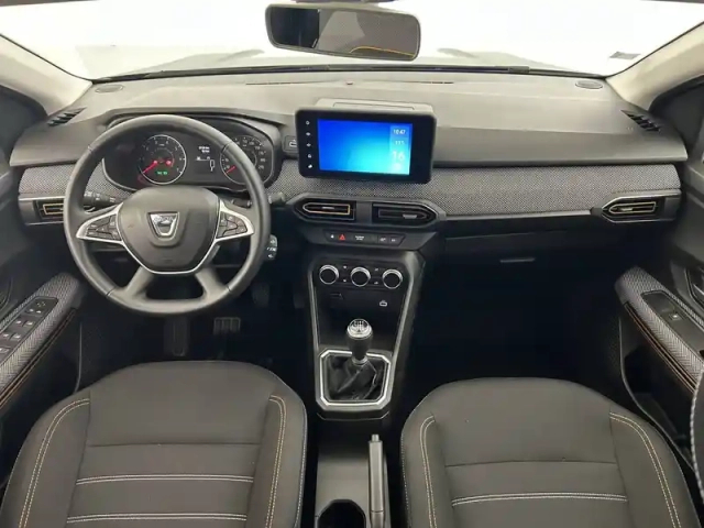 Dacia Sandero eco-g 100 — photo 44