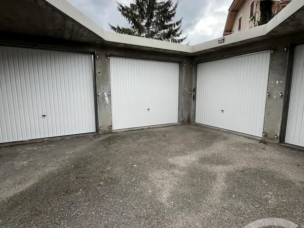 Parking 19 m²