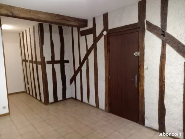 À louer F1 MOULINS