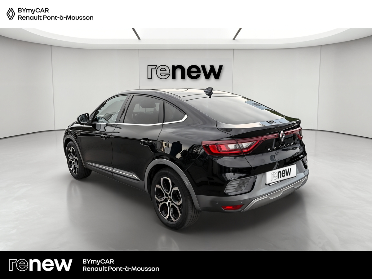 Renault Arkana E-Tech 145 - 21B — photo 3