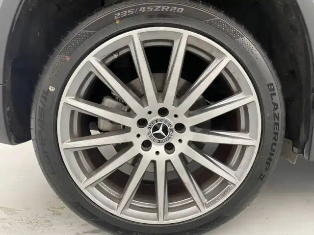 Mercedes Gla 250 e 8g-dct — photo 19
