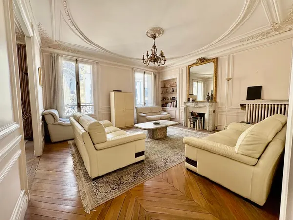 Trocadéro / Boissière - Appartement familial 152 m²