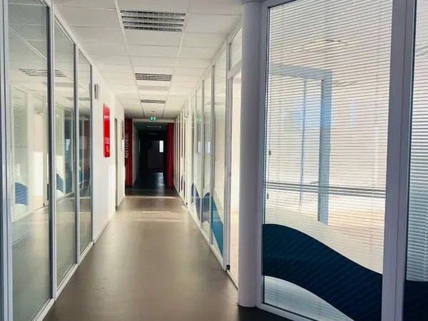 Bureaux 416 m² DOLE