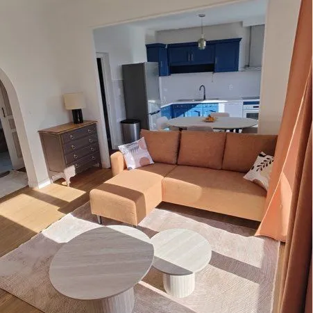À LOUER - T3 rénové de 68 m² avec balcon et garage fermé