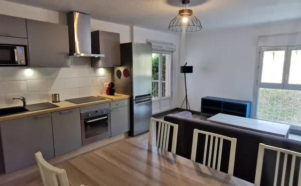 Propose place dans T5 en colocation - 4 chambres - Ports Sud - Ramonville (31)