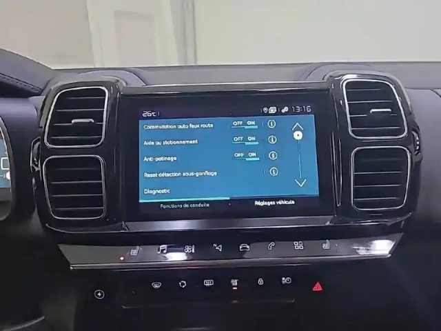 Citroën C5 Aircross hybride rechargeable 225 s&amp;s e-eat8 — photo 24