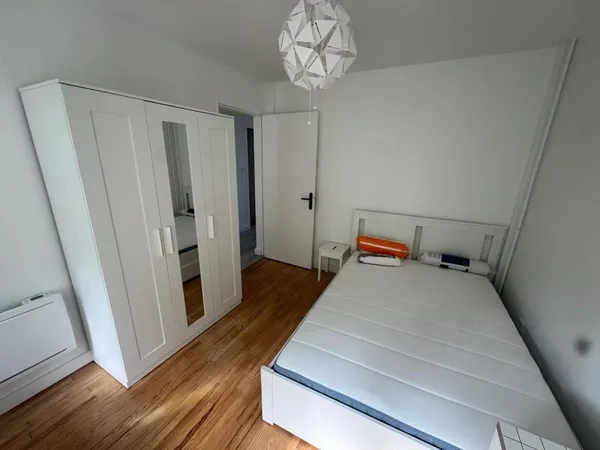 Appartement 1 pièce 63 m²