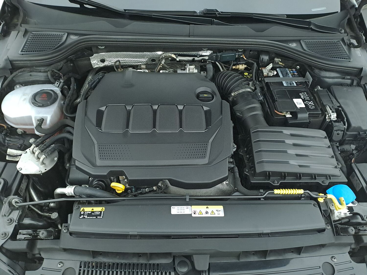 Volkswagen Golf 8 SW — photo 17